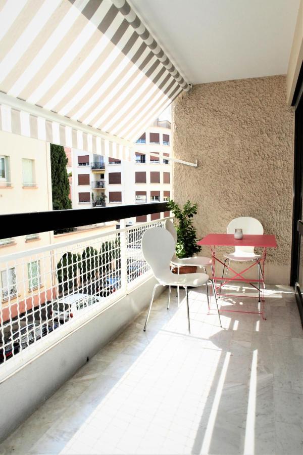 Appartement T3 Plein Centre Saint-Raphaël Kültér fotó