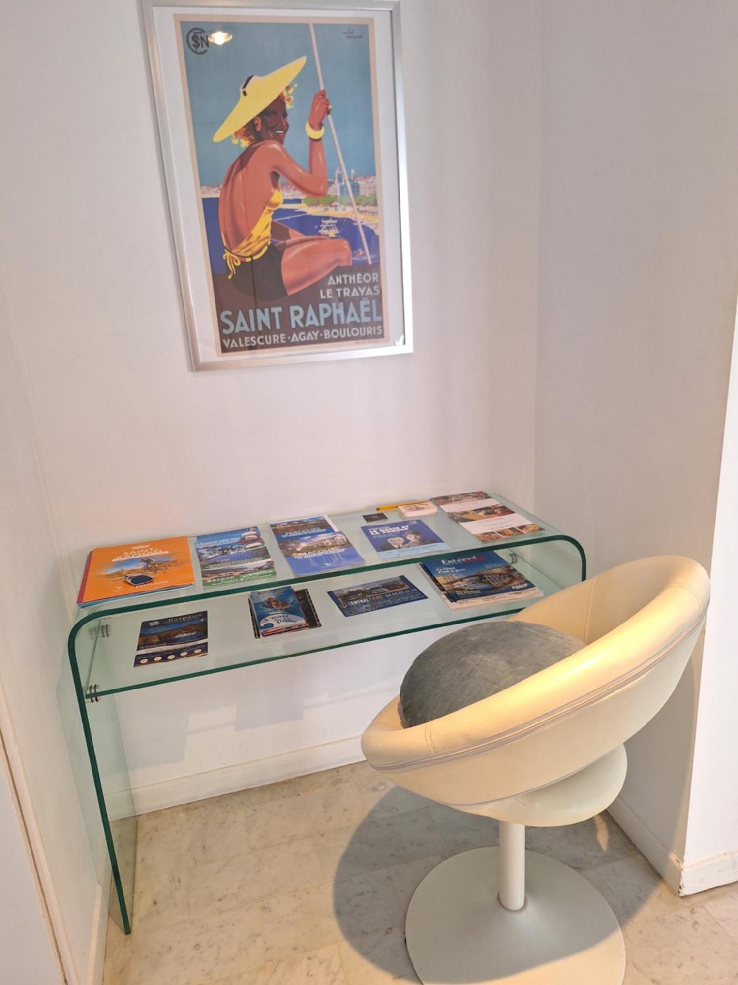 Appartement T3 Plein Centre Saint-Raphaël Kültér fotó
